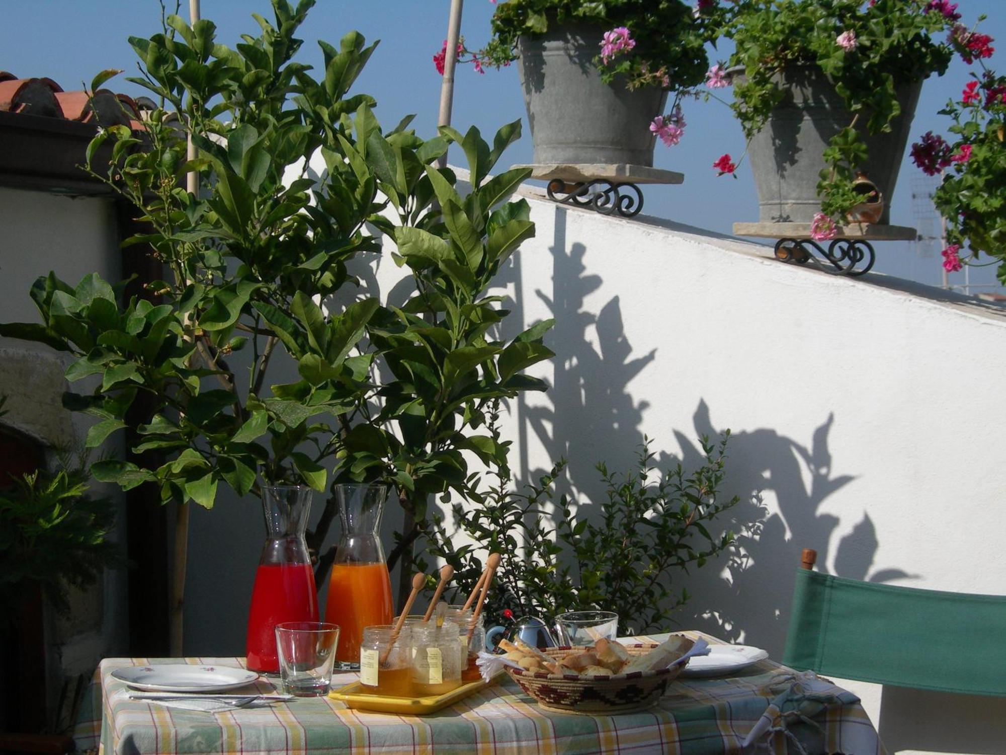 Piazza San Pantaleo Bed & Breakfast Sorso Exterior foto
