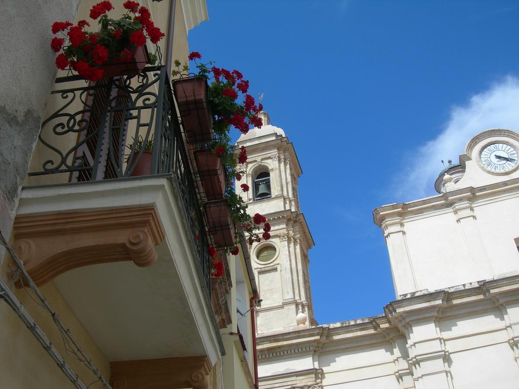 Piazza San Pantaleo Bed & Breakfast Sorso Exterior foto