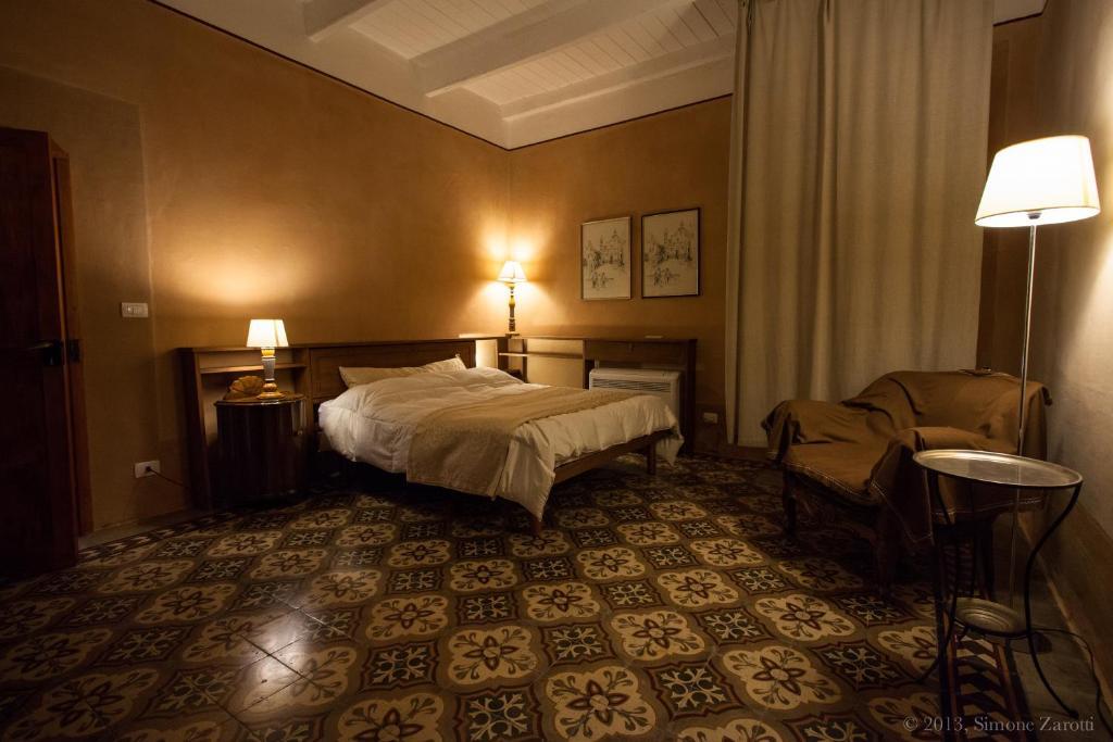 Piazza San Pantaleo Bed & Breakfast Sorso Cameră foto