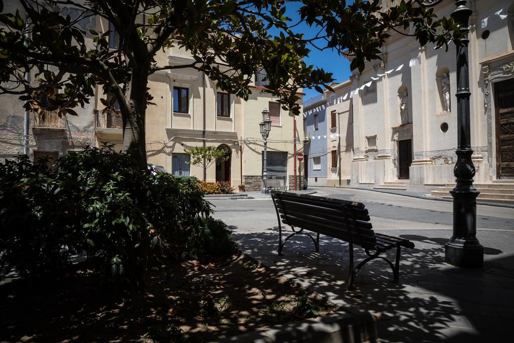 Piazza San Pantaleo Bed & Breakfast Sorso Exterior foto